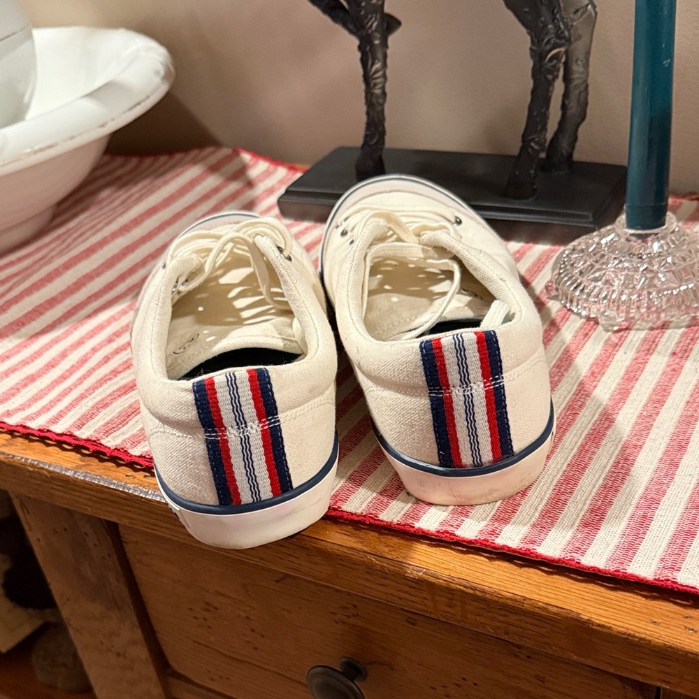 SeaVees Men's Off-White Canvas Sneakers - Picture 6 of 7